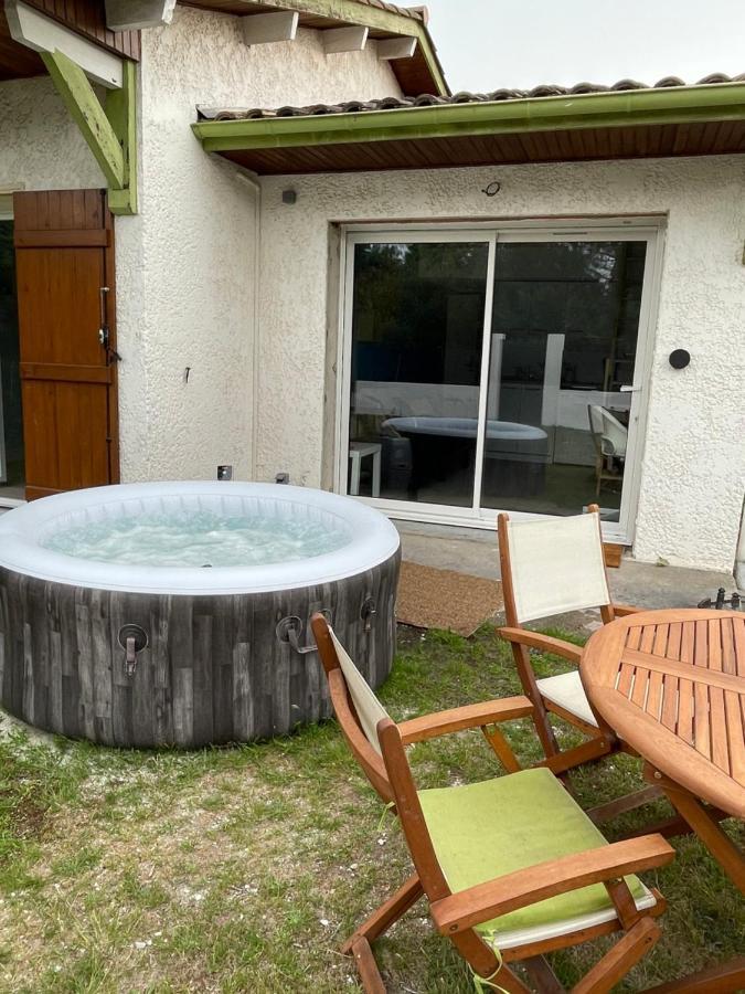 Villa Au Calme Avec Piscine, Grand Jardin Et Studio Independant Andernos-les-Bains Exterior foto
